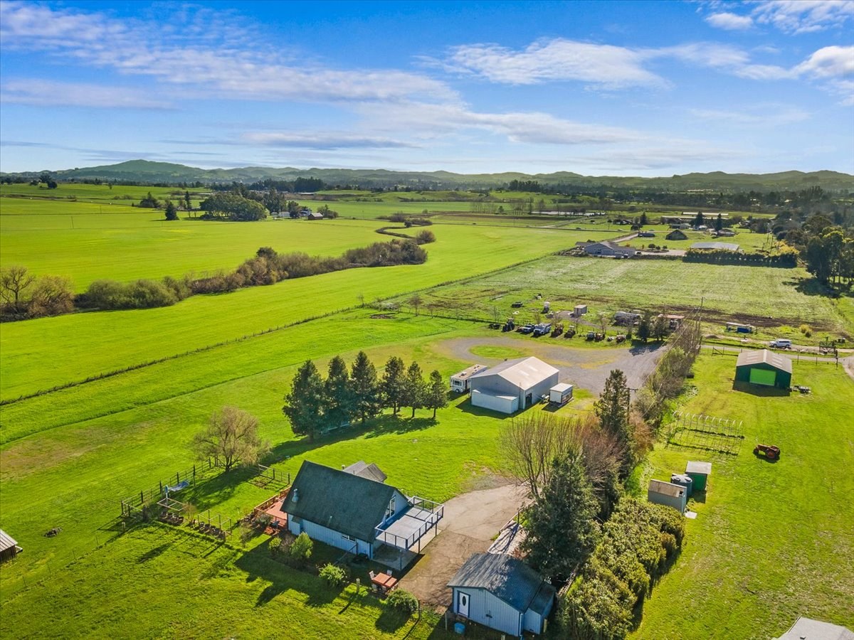 Aerial view of 166 Davis Lane