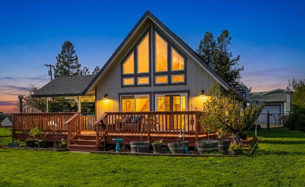 166 Davis Lane, Penngrove