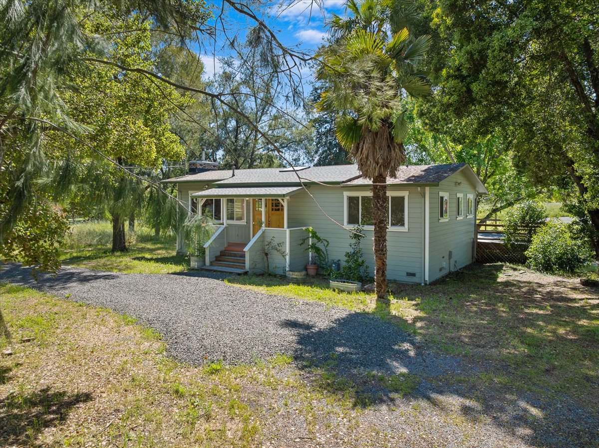 635 Goodwin Ave, Penngrove